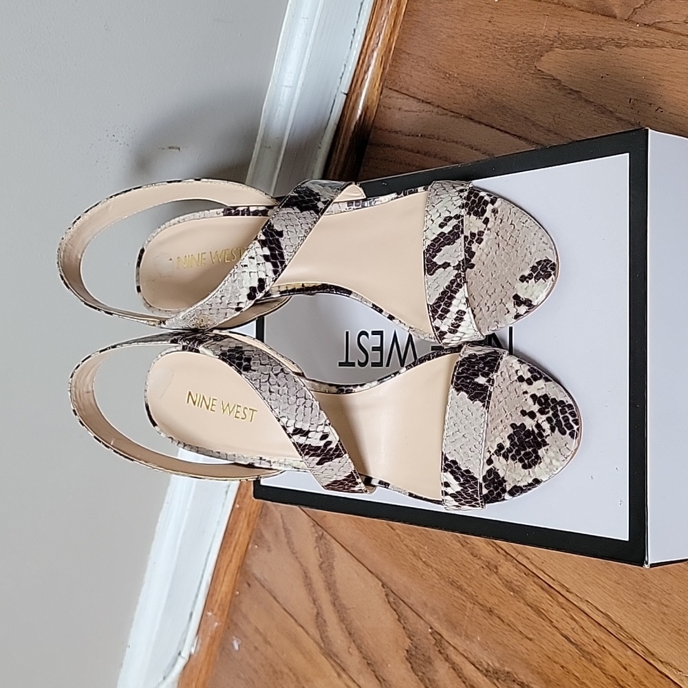 Nine Weet Heels